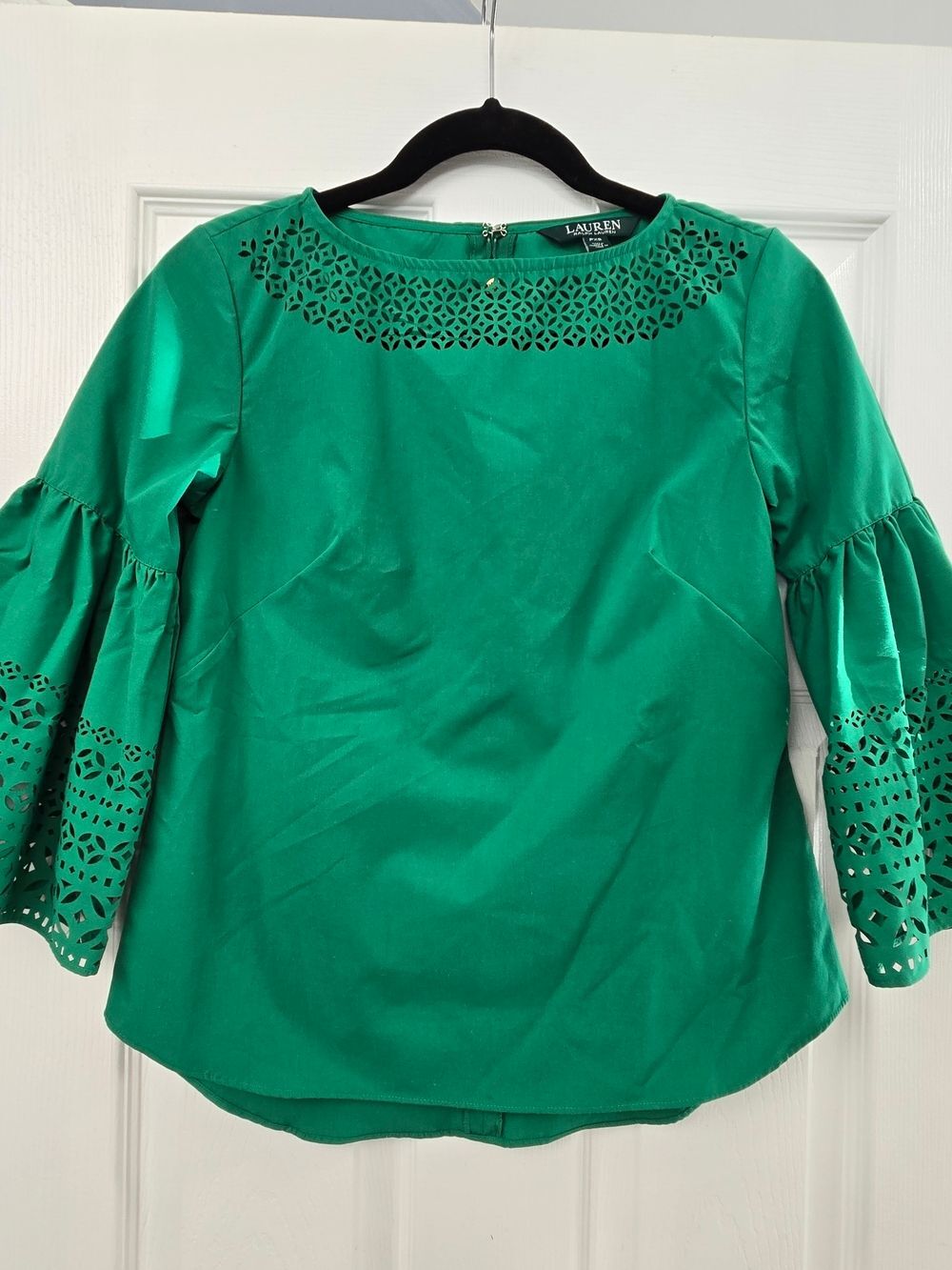 Lauren Ralph Lauren Green Laser Cut Eyelet Bell Sleeve Blouse Womens Petite XS